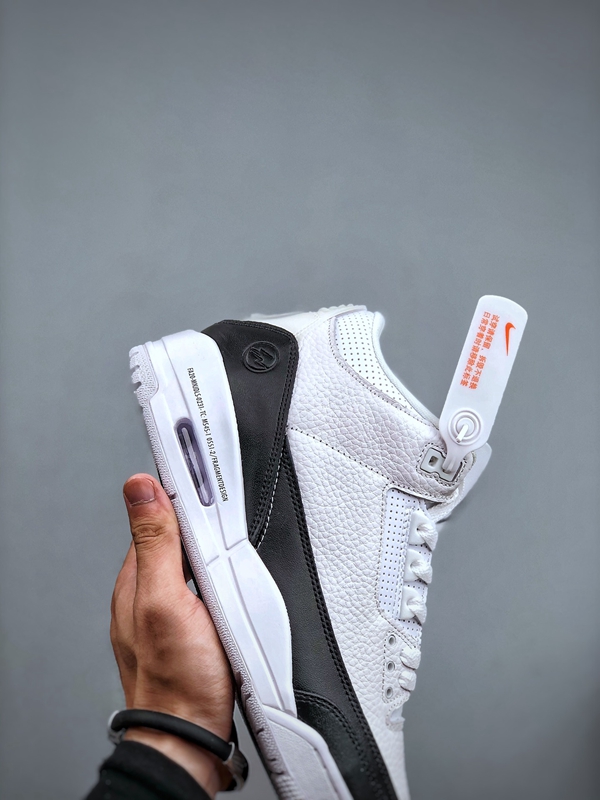 ブランド激安靴角部分ディテール